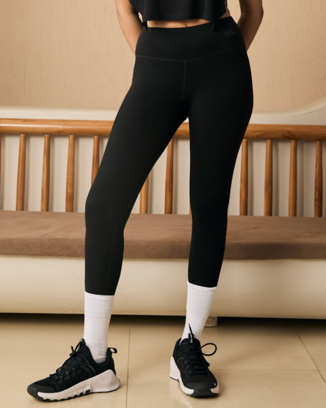 The Everyday Legging (Jet Black)