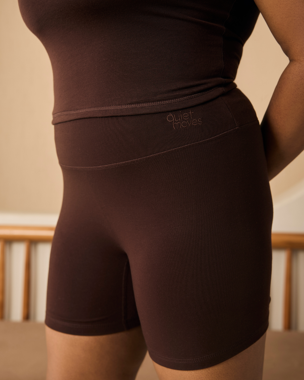 The Studio Short (Chicory Brown)