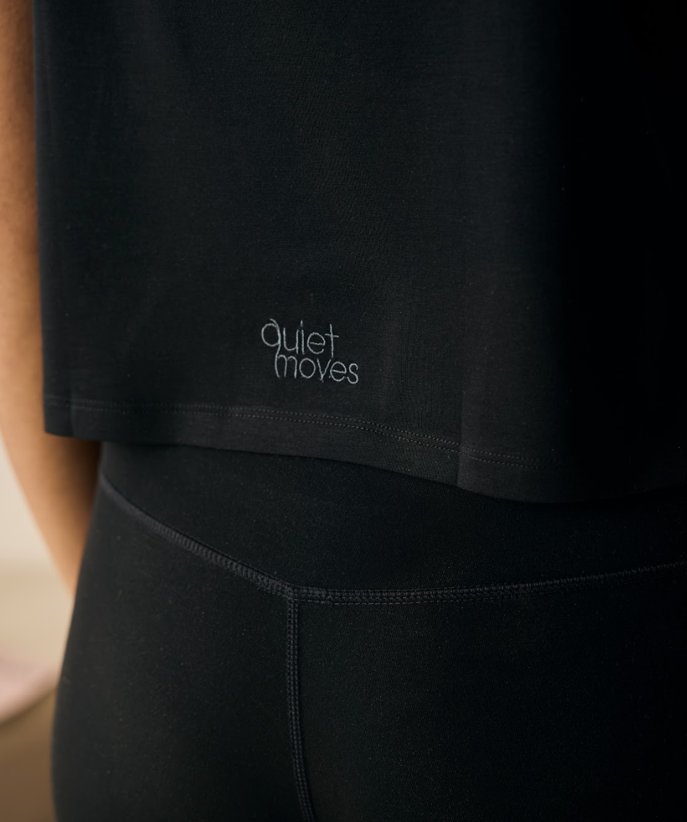 The HIIT Crop (Jet Black)